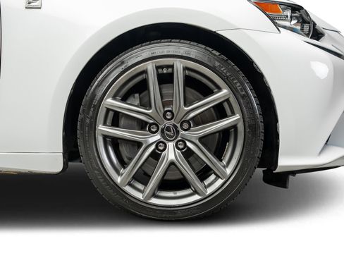 Used 2016 Lexus IS 200t w/ F Sport Package RWD image 32