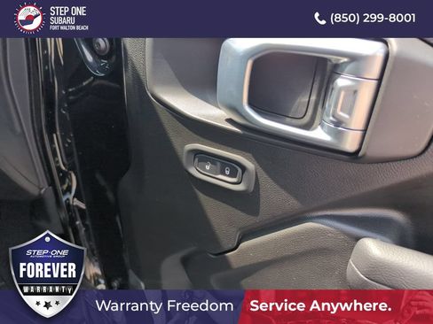 Used 2025 Jeep Gladiator Sport AWD/4WD image 33