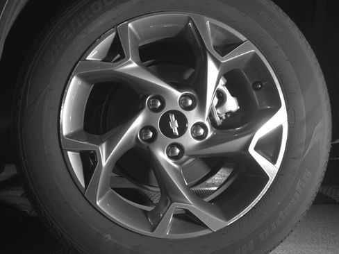 Used 2025 Chevrolet Trax LT FWD image 14