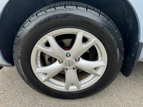 Used 2011 Nissan Rogue SV w/ Premium Pkg AWD/4WD image 29