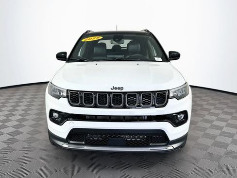 Certified 2025 Jeep Compass Limited w/ Sun & Sound Group AWD/4WD image 4