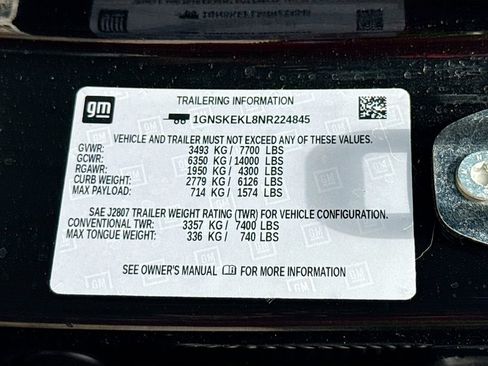 Used 2022 Chevrolet Suburban RST w/ Sport Performance Package AWD/4WD image 35