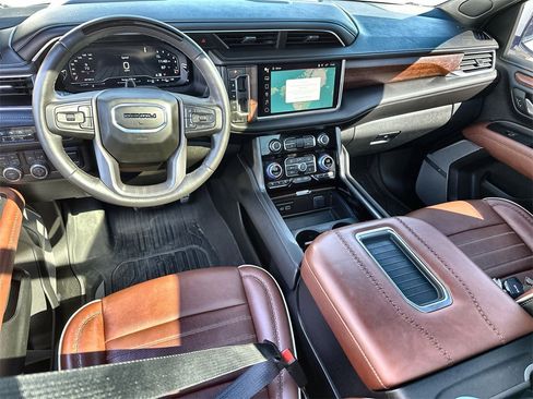 Used 2024 GMC Yukon Denali Ultimate image 20