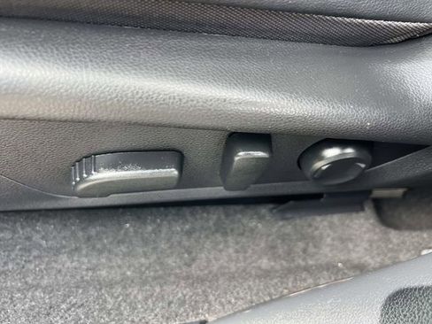 Used 2024 Subaru Crosstrek 2.5i Limited image 20