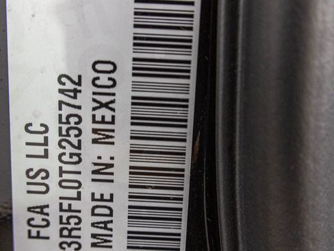 New 2026 RAM 2500 Laramie image 47