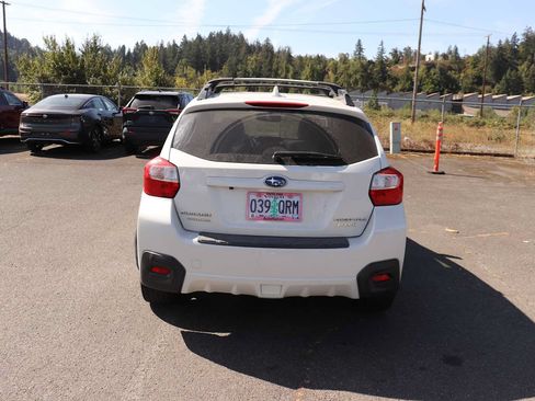 Used 2016 Subaru Crosstrek 2.0i Limited AWD/4WD image 6