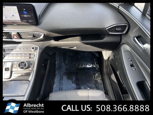 Used 2023 Hyundai Santa Fe SEL Convenience image 23