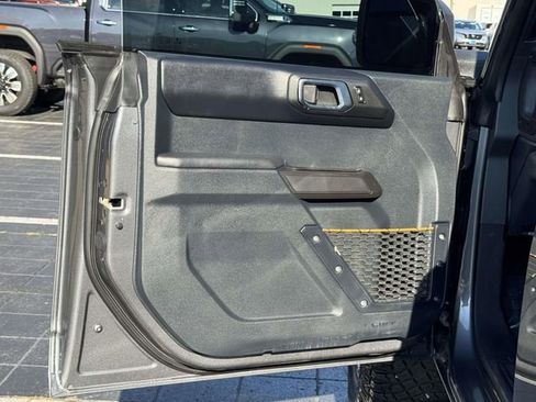 Used 2024 Ford Bronco Badlands image 12
