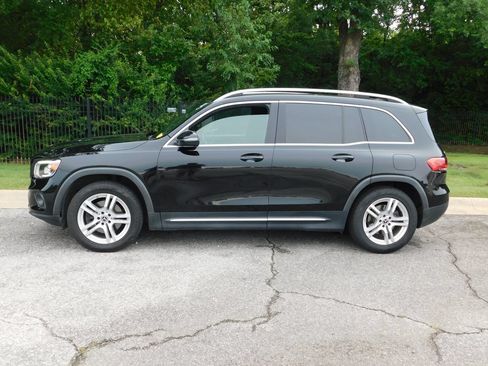 Used 2020 Mercedes-Benz GLB 250 image 2