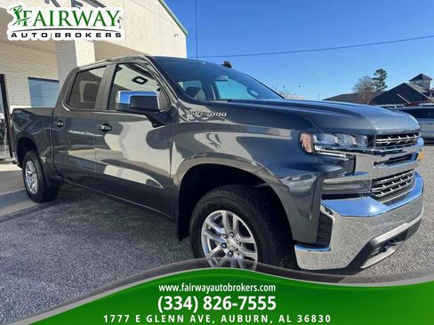Used 2021 Chevrolet Silverado 1500 LT AWD/4WD image 4