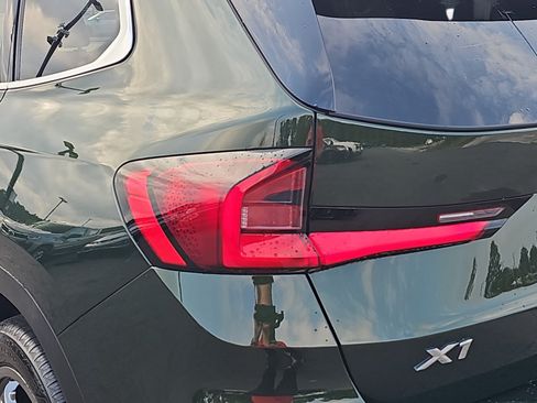 Used 2023 BMW X1 xDrive28i w/ Premium Package AWD/4WD image 31