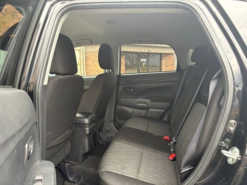 Used 2022 Mitsubishi Outlander Sport ES FWD image 37