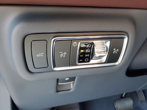 New 2026 Lincoln Nautilus Black Label AWD/4WD image 14