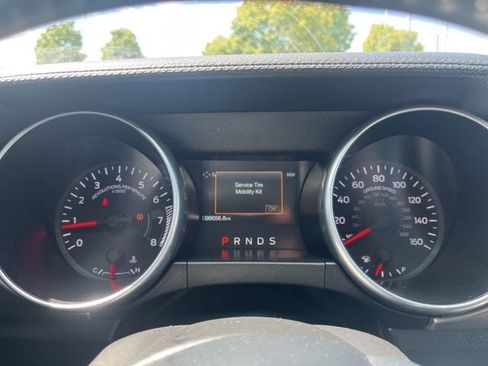 Used 2018 Ford Mustang Premium image 27