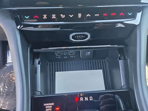 New 2026 Jeep Grand Cherokee L Limited AWD/4WD image 14