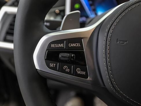 New 2026 BMW X5 xDrive50e image 12