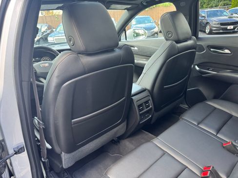 Used 2019 Cadillac XT4 Sport w/ Cold Weather Package AWD/4WD image 15