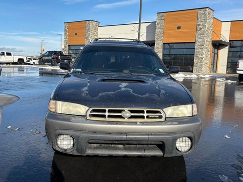 Used 1999 Subaru Legacy Wagon image 2