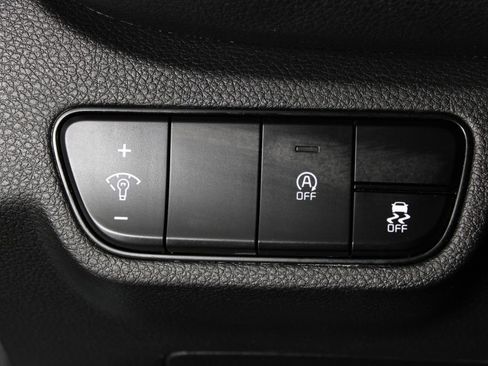 Used 2024 Kia Seltos EX AWD/4WD image 23