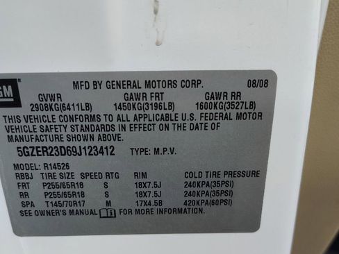 Used 2009 Saturn Outlook XR w/ Convenience Package image 22