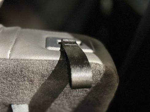 Used 2022 Ford Explorer XLT w/ Equipment Group 202A image 37