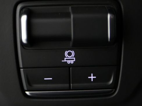 Used 2026 Cadillac Escalade V w/ LPO, Floor Liner Package image 26