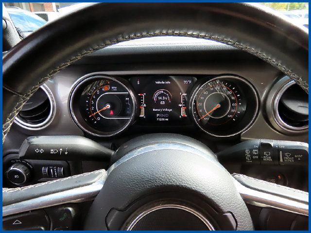 Used 2019 Jeep Wrangler Unlimited Sahara w/ Safety Group AWD/4WD image 15