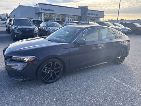 Used 2022 Honda Civic Sport Touring image 11