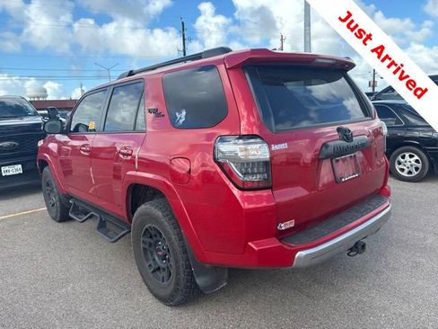 Used 2024 Toyota 4Runner TRD Off-Road Premium w/ Moonroof Package AWD/4WD image 15