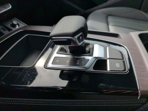 Used 2023 Audi Q5 2.0T Premium Plus image 25