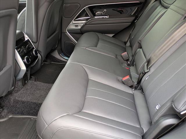 New 2026 Land Rover Range Rover SE AWD/4WD image 17