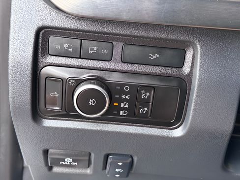 Used 2024 Ford F250 Lariat AWD/4WD image 37