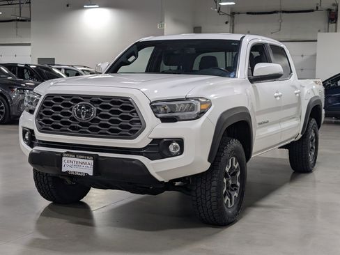 Used 2023 Toyota Tacoma TRD Off-Road AWD/4WD image 6