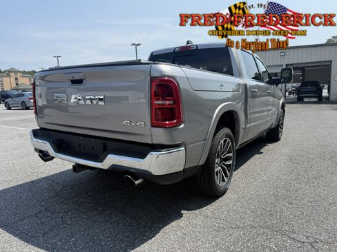 Used 2025 RAM 1500 Limited w/ Trailer Tow Group AWD/4WD image 7
