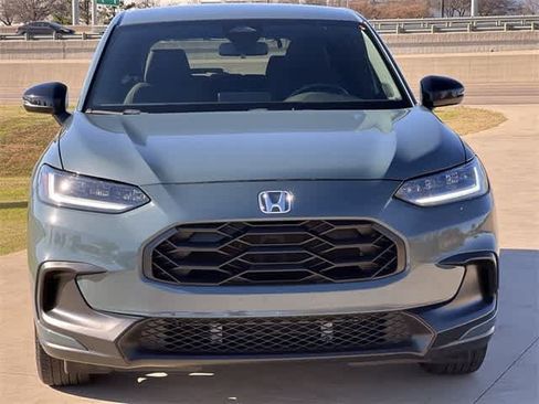 Used 2024 Honda HR-V Sport image 7