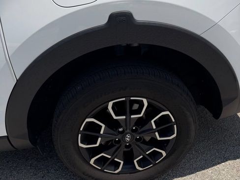 Used 2023 Hyundai Santa Cruz SEL Premium AWD/4WD image 25