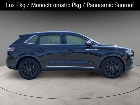 Certified 2023 Lincoln Nautilus Reserve w/ Monochromatic Package AWD/4WD image 10