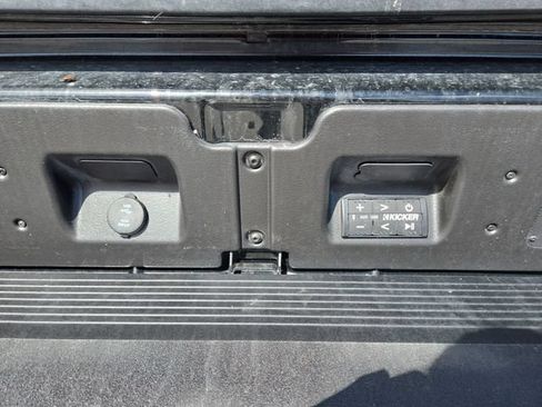 Used 2024 GMC Sierra 1500 AT4X AWD/4WD image 37