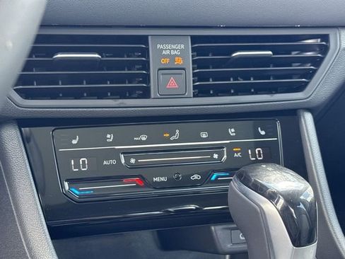 New 2025 Volkswagen Jetta SEL image 21