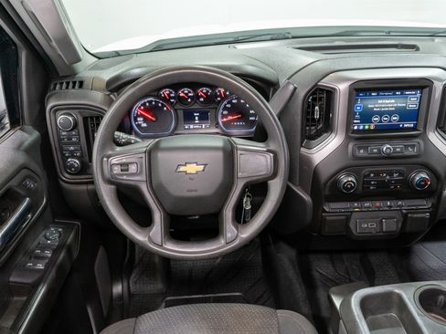 Used 2021 Chevrolet Silverado 1500 Custom image 13