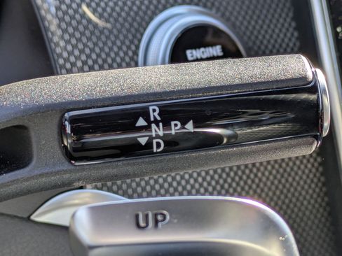 Used 2024 Mercedes-Benz GLC 43 AMG 4MATIC image 24