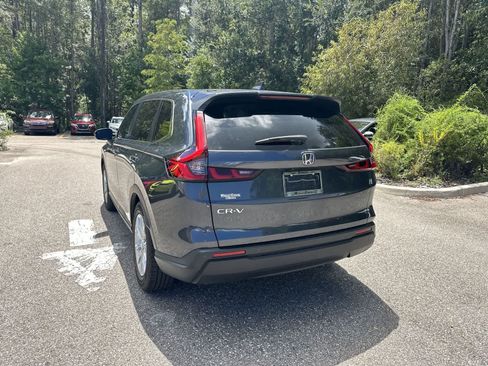 Used 2025 Honda CR-V EX-L image 4