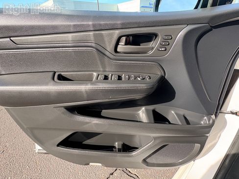Used 2024 Honda Odyssey Sport image 20