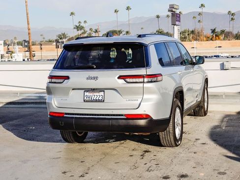 Certified 2023 Jeep Grand Cherokee L Laredo image 9