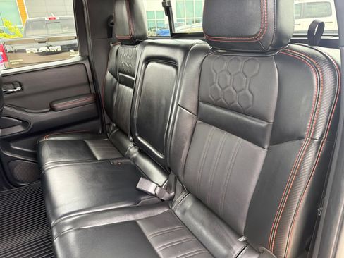 Used 2023 Nissan Frontier Pro-X w/ Pro-X Premium Package RWD image 18
