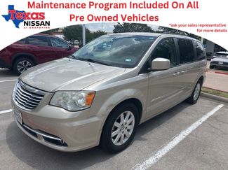 Used 2014 Chrysler Town & Country Touring FWD video 1