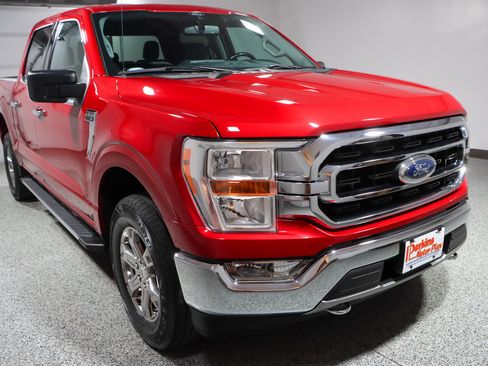 Used 2021 Ford F150 XLT w/ Equipment Group 301A Mid AWD/4WD image 5
