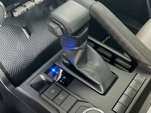 Used 2025 Toyota Tacoma SR5 image 25