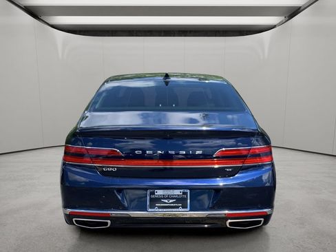 Used 2022 Genesis G90 5.0 Ultimate RWD image 4