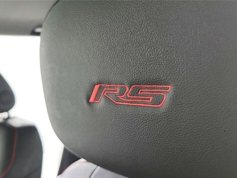 Used 2024 Chevrolet Trax RS w/ Sunroof Package FWD image 20